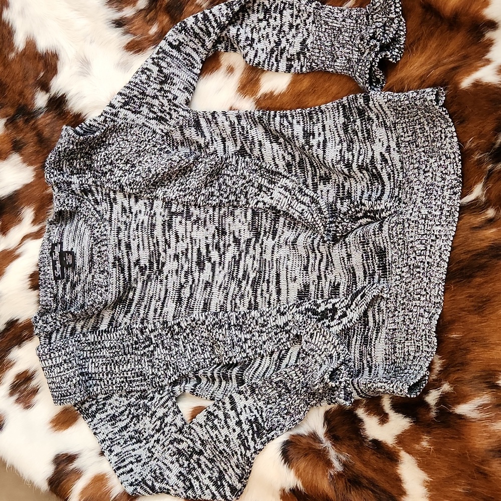 Evelyn Tayler Sweater Sz M